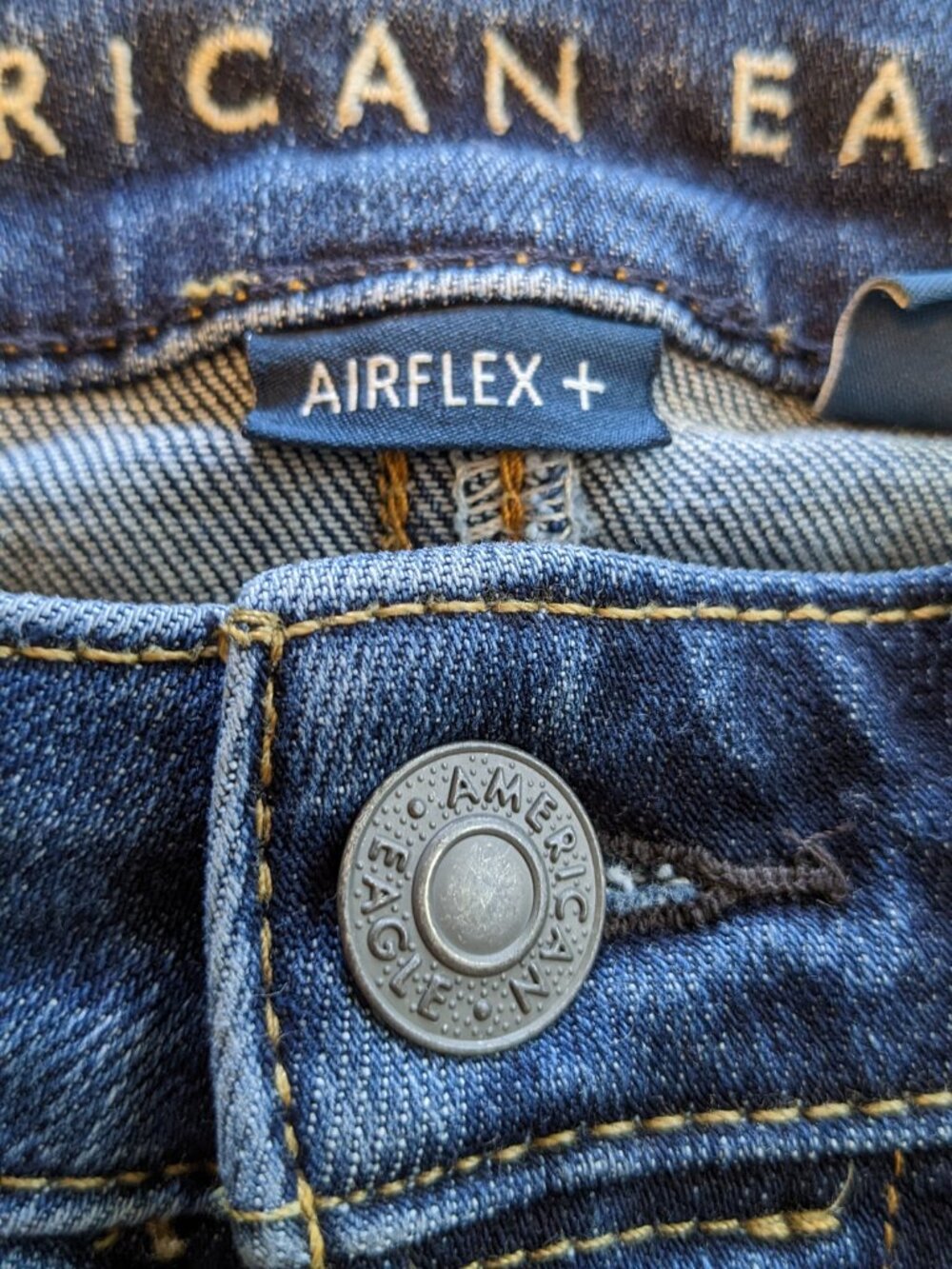 American Eagle Dark Wash Distressed Original Straight Airflex Blue Jeans Size 26 - Picture 4 of 15